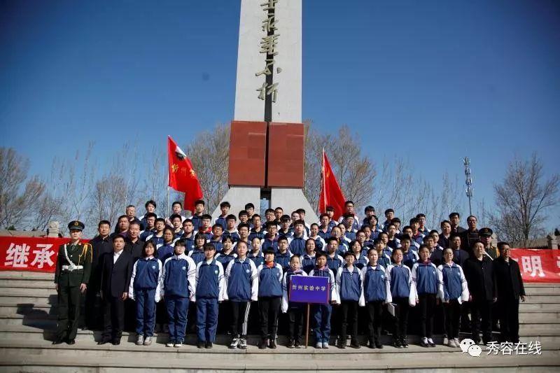 有问必答——为你解决疑惑的我是一个宝妈,前段时间右耳朵过敏,丫头也右耳朵过敏,我眼睛麦粒肿,然后丫头眼睛也开始有点发红变肿?平台